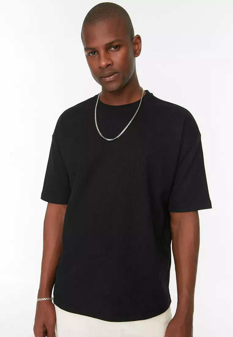 Trendyol Relaxed Textured T-Shirt Black